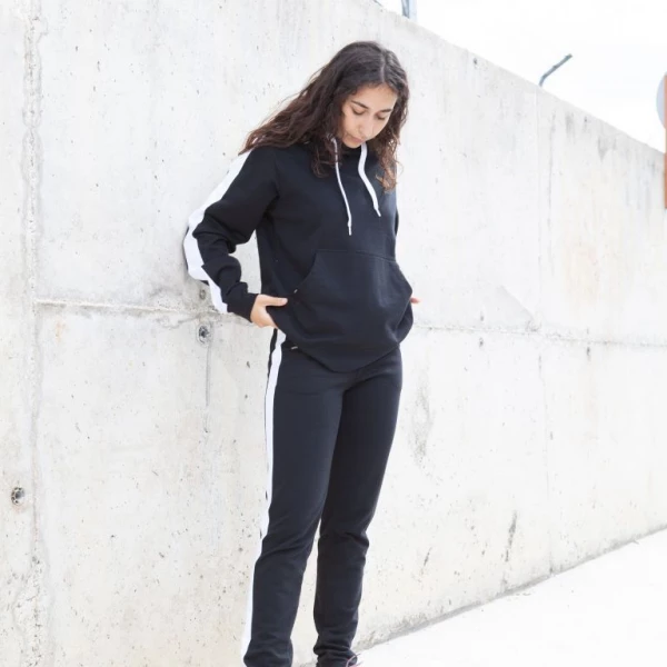 Толстовка жіноча Joma URBAN STREET чорна 901541.100