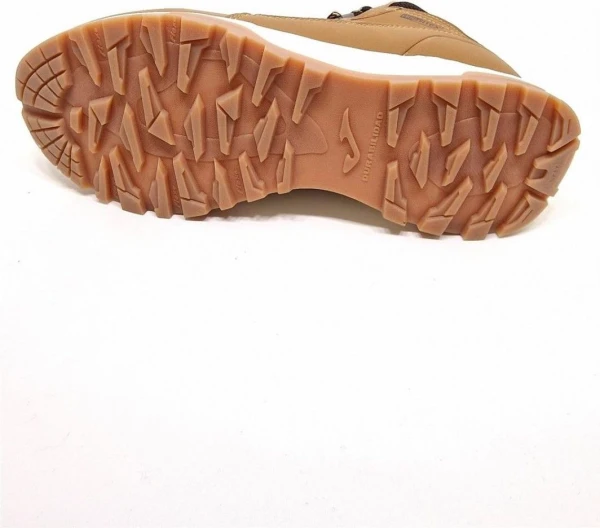 Кроссовки трекинговые Joma AJOFRIN светло-коричневые TKAJOW2326