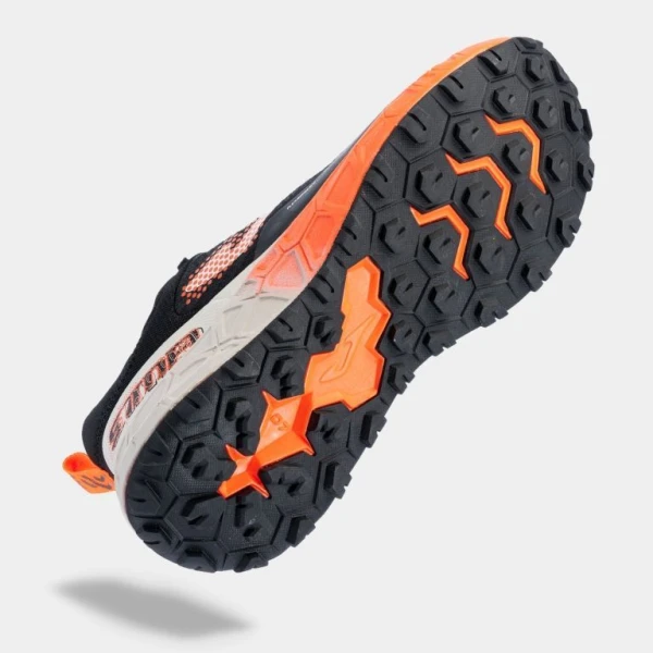 Кросівки для трейлраннінгу Joma SIMA MEN 2301 чорно-жовтогарячі TKSIMW2301