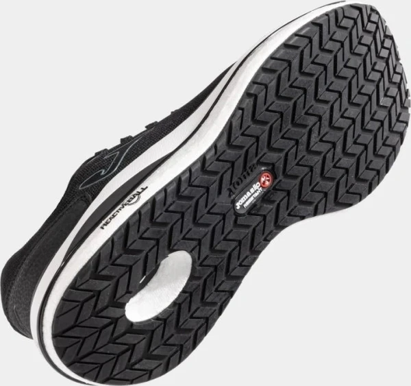 Кроссовки Joma CIPRES черные CCIPS2501