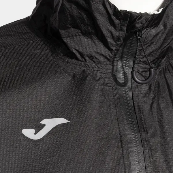 Вітровка для бігу Joma R-TRAIL чорна 102518.100