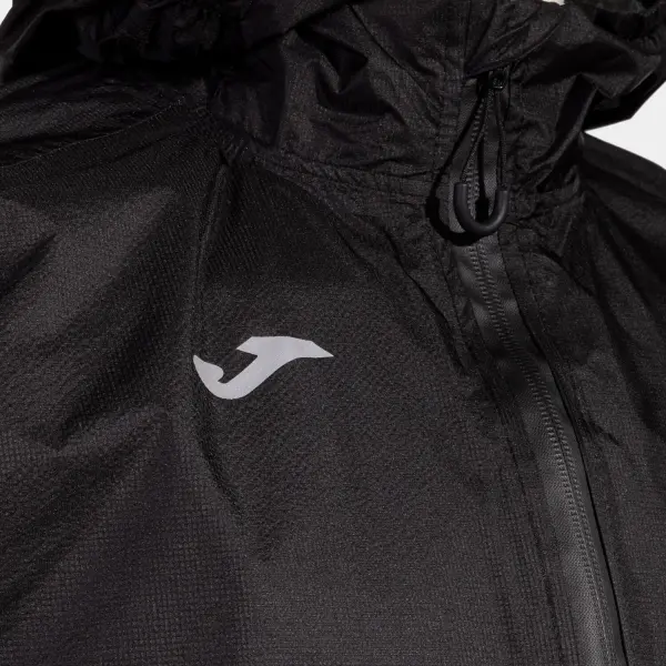 Вітровка для бігу Joma R-TRAIL чорна 102518.100