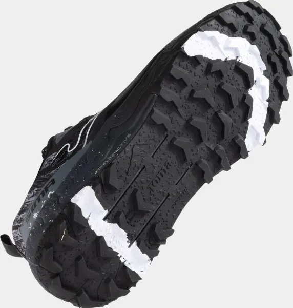 Кроссовки для трейлраннинга Joma SIMA черно-серые TKSIMW2501