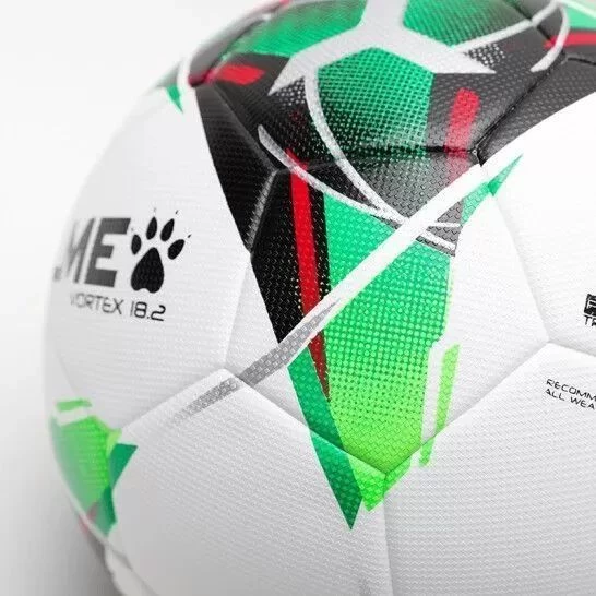 Футбольний м'яч Kelme VORTEX 18.2 біло-зелений 8101QU5001.9127 5