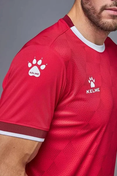 Комплект футбольної форми Kelme червоний 8151ZB1001.9600