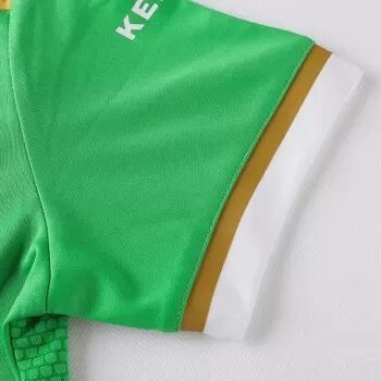 Комплект футбольної форми дитячий Kelme SEGOVIA зелений 8351ZB3158.9300