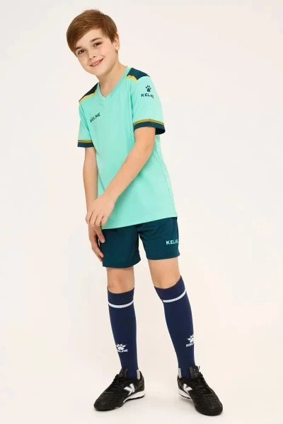 Комплект футбольної форми дитячий Kelme SEGOVIA м'ятно-зелений 8351ZB3158.9328
