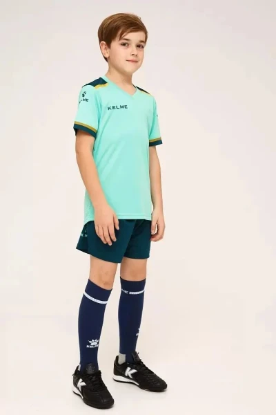 Комплект футбольної форми дитячий Kelme SEGOVIA м'ятно-зелений 8351ZB3158.9328