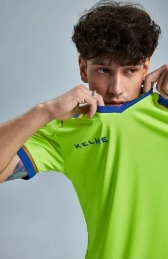 Комплект футбольної форми Kelme SEGOVIA салатово-синій 8351ZB1158.9918