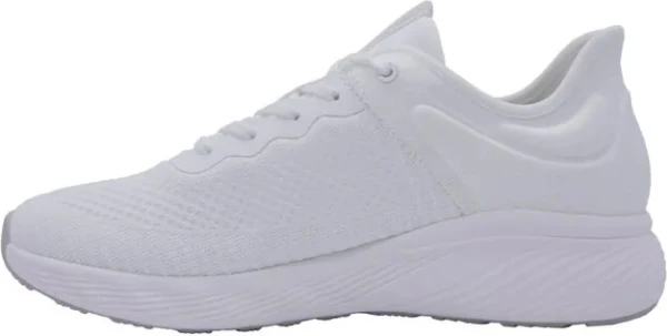 Кроссовки Kelme белые 8333YX5172.9100