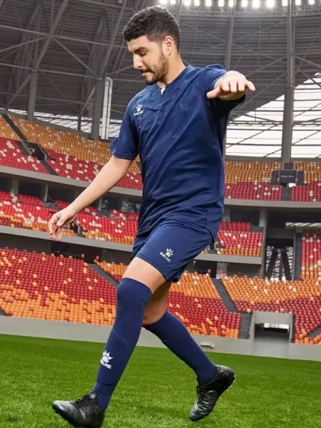 Комплект футбольної форми Kelme VIGO темно-синій 8351ZB1081.9416