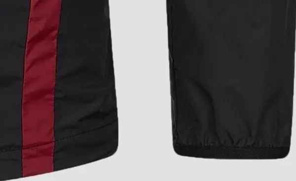 Ветровка Kelme черно-красная 8461WT1130.9000