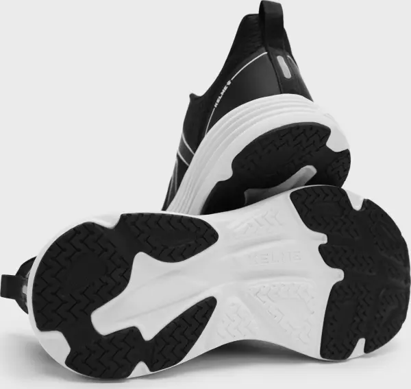 Кроссовки Kelme черные 8535YX5044.9003