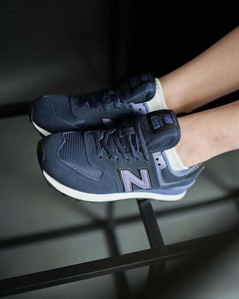 Кросівки жіночі New Balance NB 574 темно-синьо-сині WL574LBG