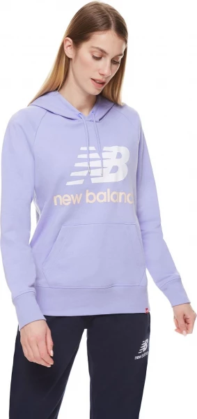 Худи женское New Balance NB Essentials Pullover фиоетовое WT03550VVO