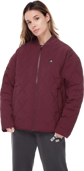 Куртка жіноча New Balance ATHLETICS FASHION червона WJ33504NBY
