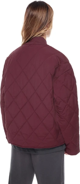 Куртка женская New Balance ATHLETICS FASHION красная WJ33504NBY