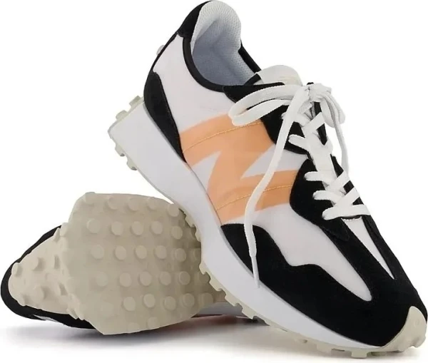Кроссовки New Balance 327 черно-бело-оранжевые MS327SO