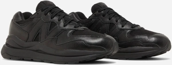 Кросівки New Balance 57/40 чорні M5740LL