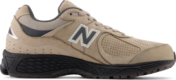 Кроссовки New Balance 2002R светло-коричневые M2002REG