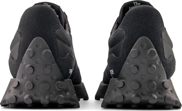 Кросівки New Balance 327 чорні MS327CTB