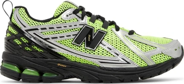 Кроссовки New Balance 1906R салатово-черные M1906RCG