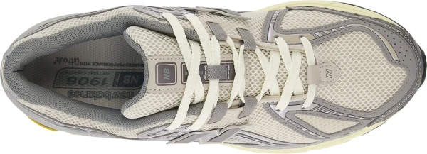 Кросівки New Balance 1906R бежево-сірі M1906RRD