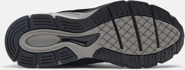 Кроссовки New Balance 990 V4 черные U990BL4