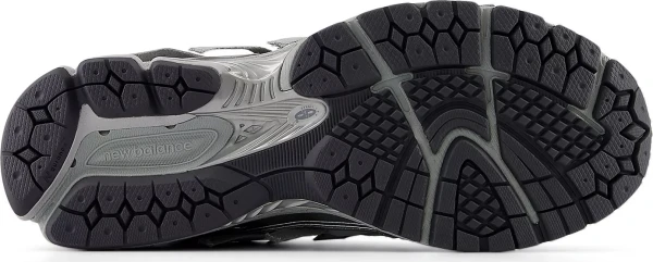 Кроссовки New Balance 1906A серые M1906AG