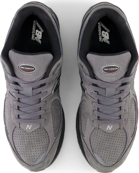Кроссовки New Balance 2002R серые M2002REH