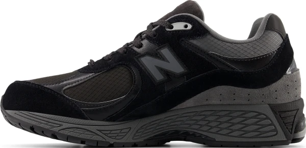 Кросівки New Balance 2002R чорно-сірі U2002RTG