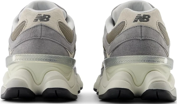Кроссовки New Balance 9060 серо-бежевые U9060LBA