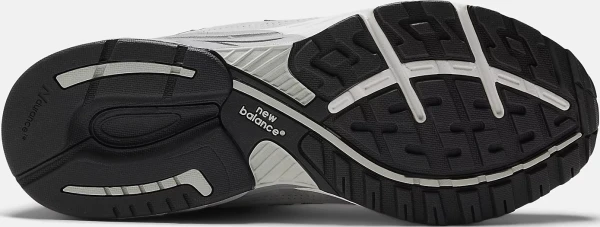 Кроссовки New Balance 993 серые MR993GL