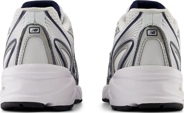 Кроссовки New Balance 740 бело-серебряно-темно-синие U740WN2