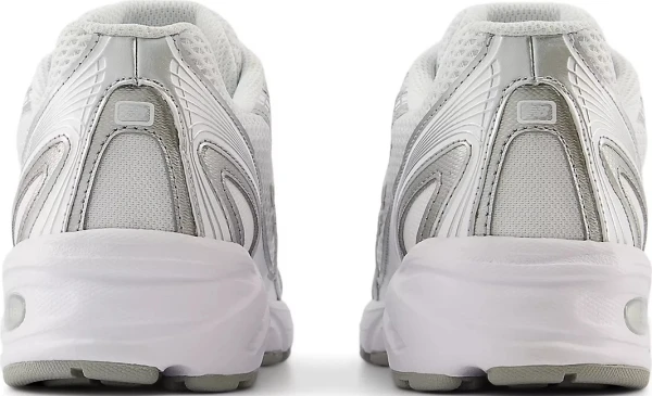 Кросівки New Balance 740 біло-срібні U740WM2