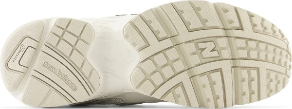 Кроссовки New Balance 725 молочные ML725AL