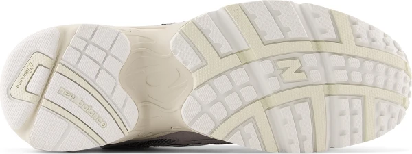 Кросівки New Balance 725 сіро-бежеві ML725AA