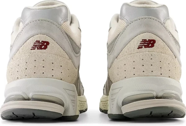 Кроссовки New Balance 2002R серые M2002RLN