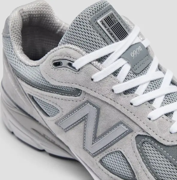 Кроссовки New Balance 990 V4 серые U990GR4