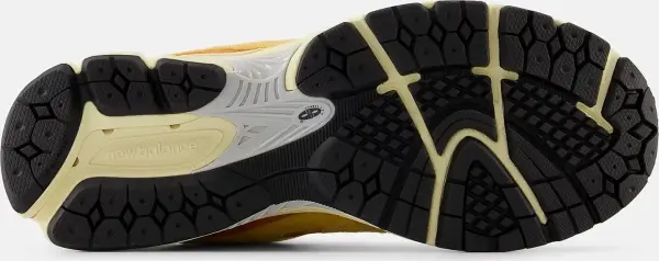 Кроссовки New Balance 2002R желто-оранжево-темно-зеленые U2002RPB