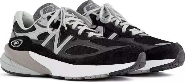 Кросівки New Balance 990 V6 чорно-сіро-білі M990BK6