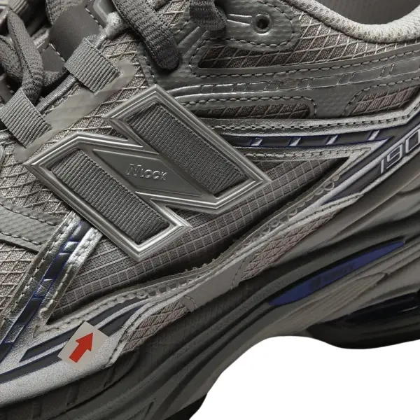 Кроссовки New Balance 1906U серые U1906NJG