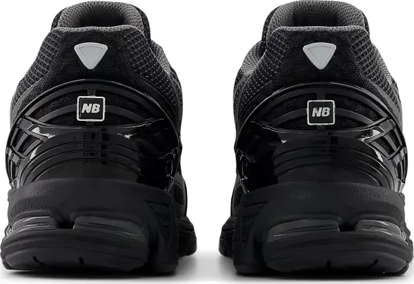 Кроссовки New Balance 1906W черно-серые U1906WGS
