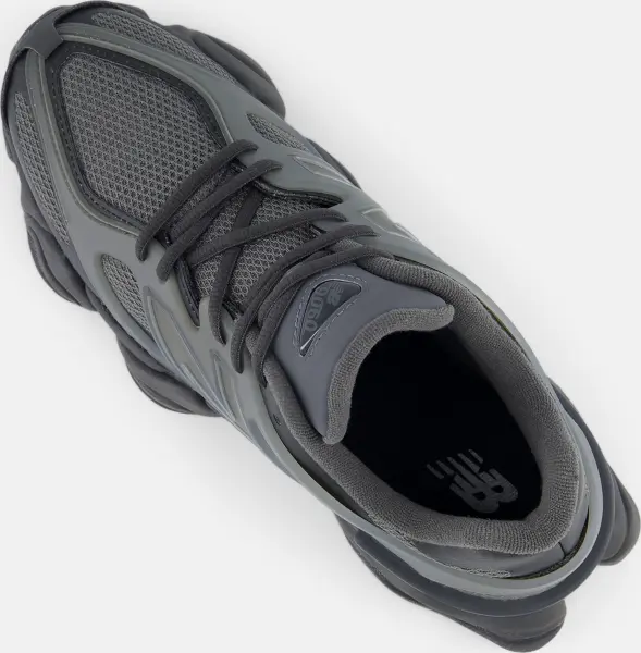 Кросівки New Balance 9060 темно-сірі U9060IAA