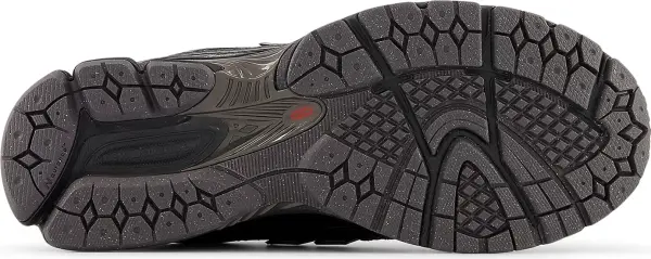 Кроссовки New Balance 1906R PRIMALOFT черные U1906ROE