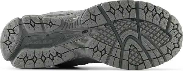 Кроссовки New Balance 2002R серые U20021O2