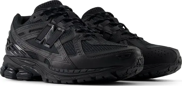 Кроссовки New Balance 1906U черные M1906NJ