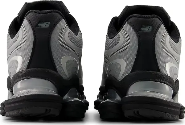 Кросівки New Balance 2000 сіро-чорні U20006OU