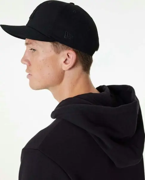 Толстовка New Era NEW YORK YANKEES MLB ESSENTIAL черная 60416721