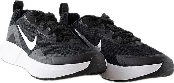 Кроссовки женские Nike Wearallday черно-белые CJ1677-001
